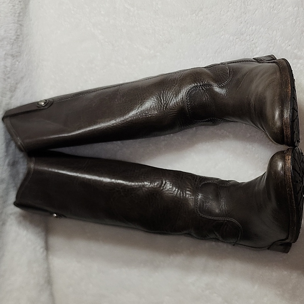 Frye  Melissa Tall Western  Riding Lug Boots Gray Leather Sz 6.5 - Picture 12 of 16